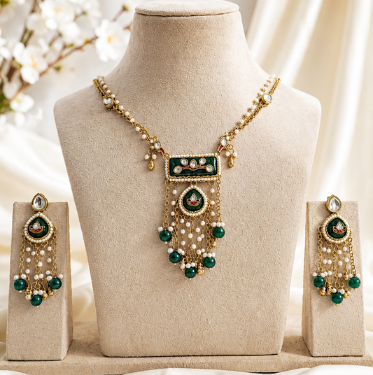 Emerald Heirloom Enamel & Pearl  Set